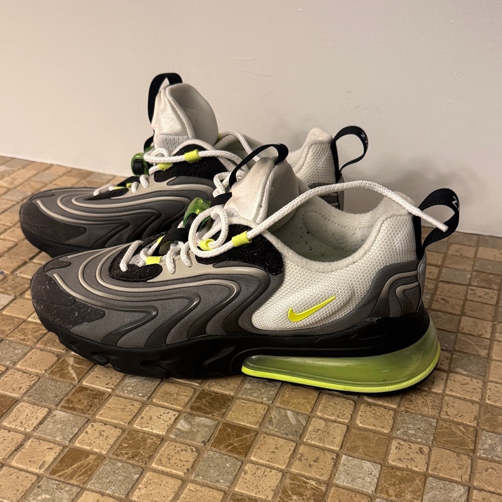 Nike Mens Sneakers size 7.5 - Black, White, and Neon Green